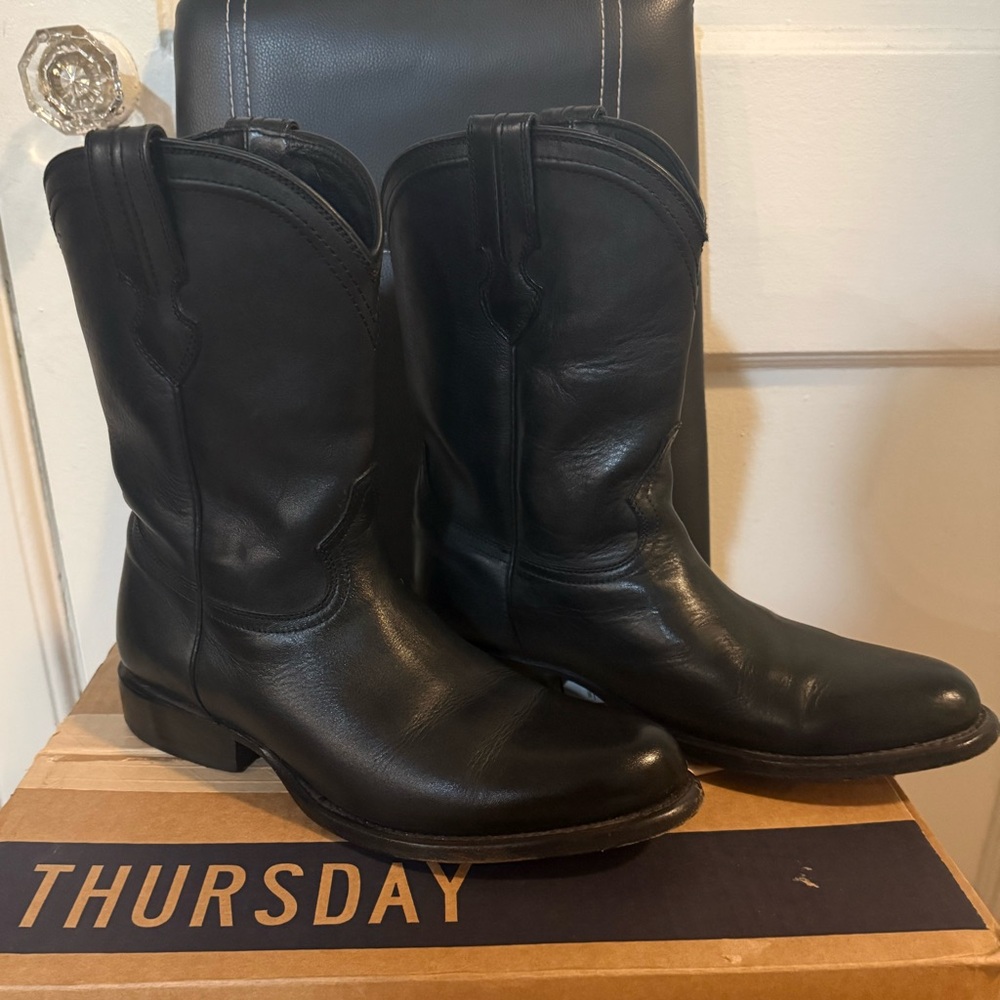 THURSDAY BOOTS Frontier Western Boots